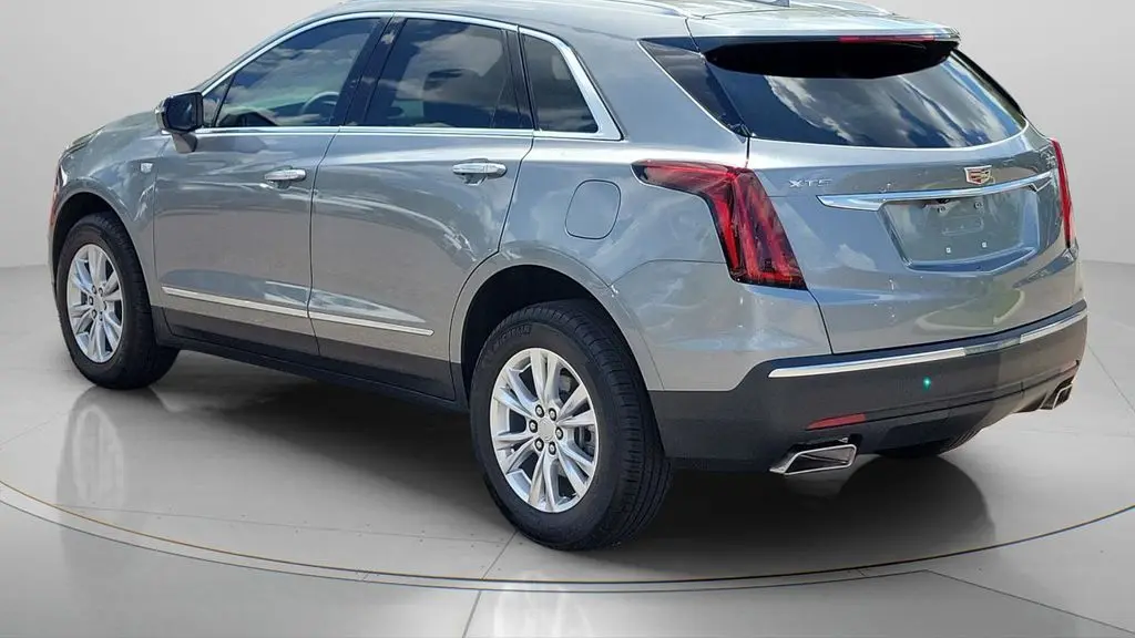 2025 Cadillac XT5 Luxury