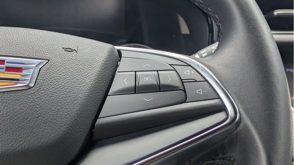 2023 Cadillac XT5 Luxury