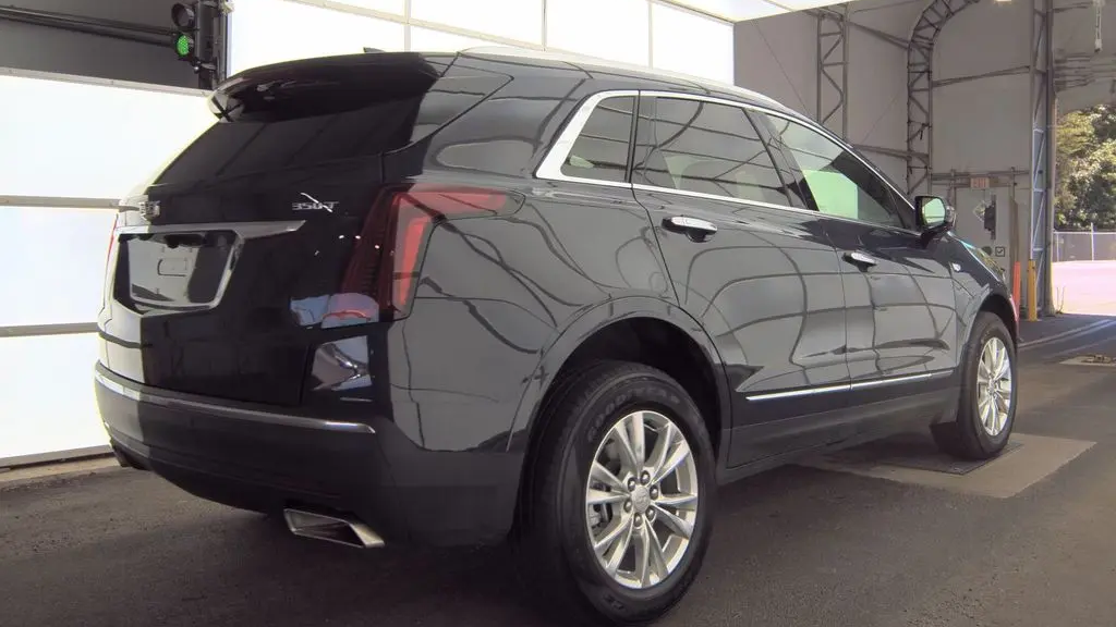 2025 Cadillac XT5 Luxury