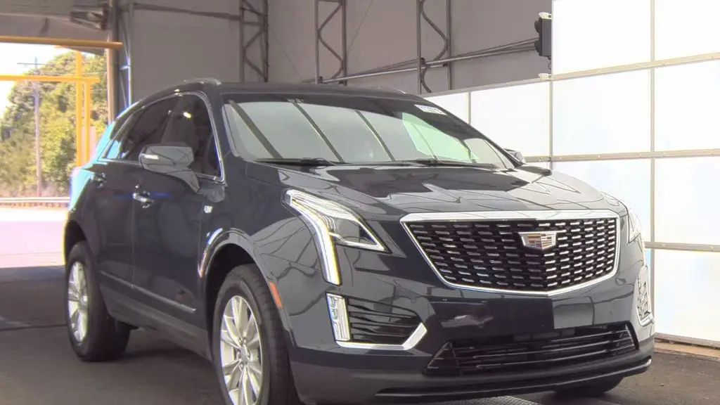 2025 Cadillac XT5 Luxury
