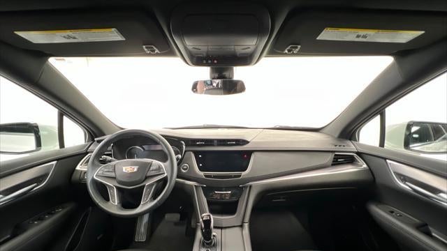 2025 Cadillac XT5 Luxury
