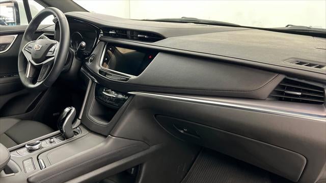 2025 Cadillac XT5 Luxury