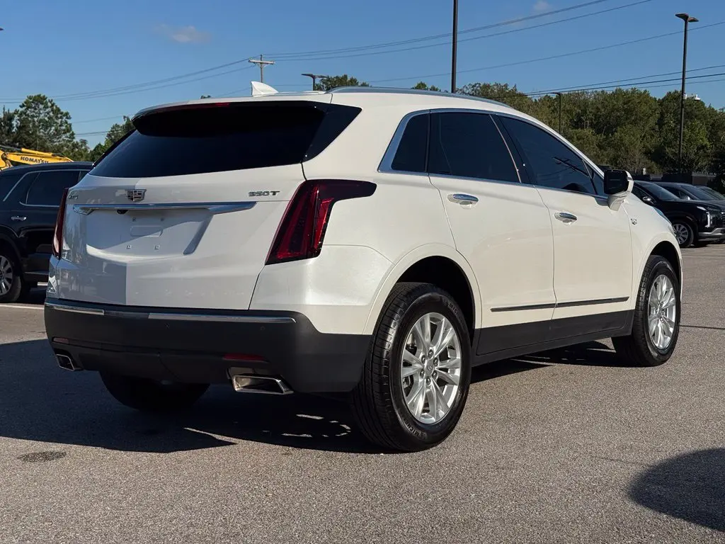 2021 Cadillac XT5 - $22,143