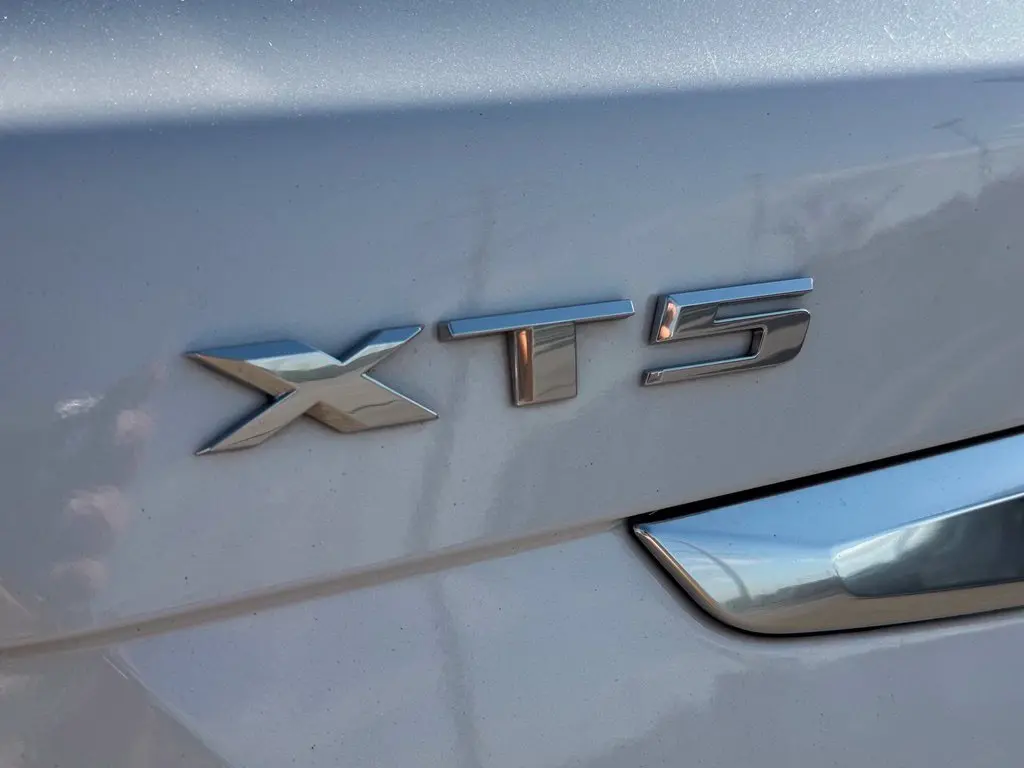 2021 Cadillac XT5 - $22,143