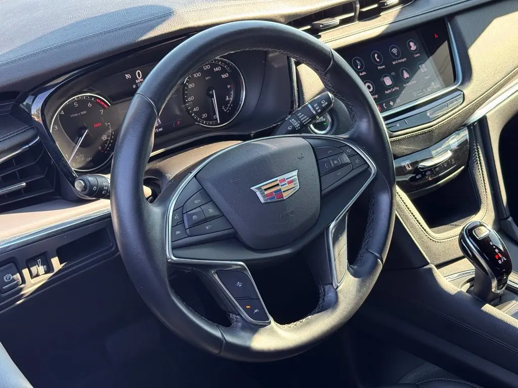 2021 Cadillac XT5 - $22,143