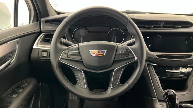2025 Cadillac XT5 Luxury