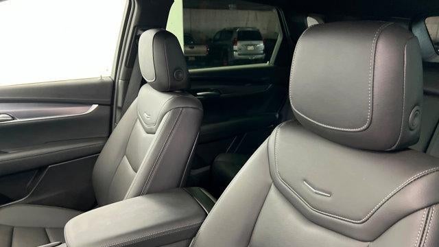 2025 Cadillac XT5 Luxury