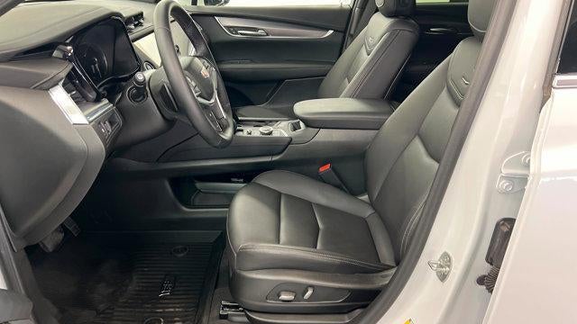 2025 Cadillac XT5 Luxury