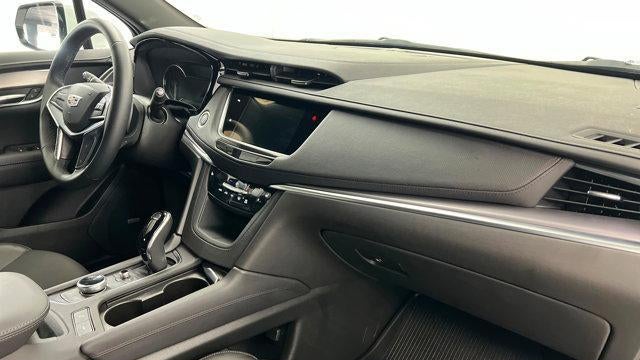 2025 Cadillac XT5 Luxury