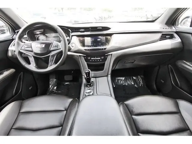 2025 Cadillac XT5 - $31,891