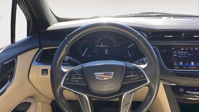 2017 Cadillac XT5 Base