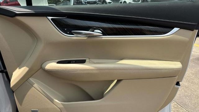 2019 Cadillac XT5 Base