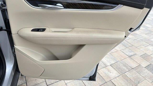 2019 Cadillac XT5 Base