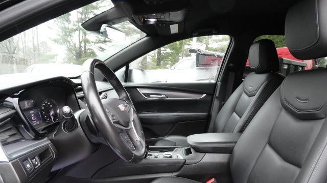 2022 Cadillac XT5 Luxury