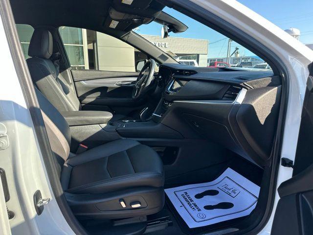 2022 Cadillac XT5 - $25,454