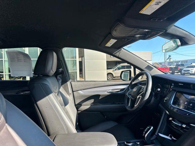 2022 Cadillac XT5 - $25,454