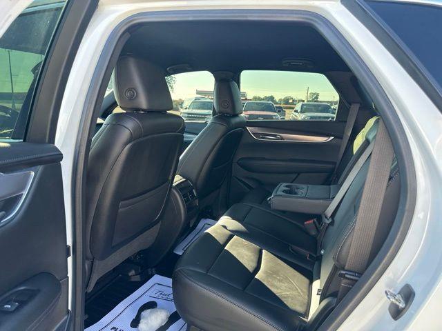 2022 Cadillac XT5 - $25,454