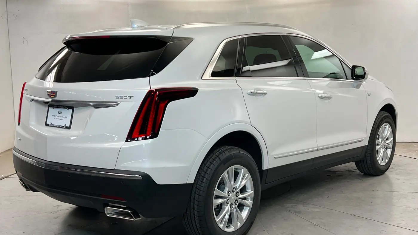 2026 Cadillac XT5 Luxury