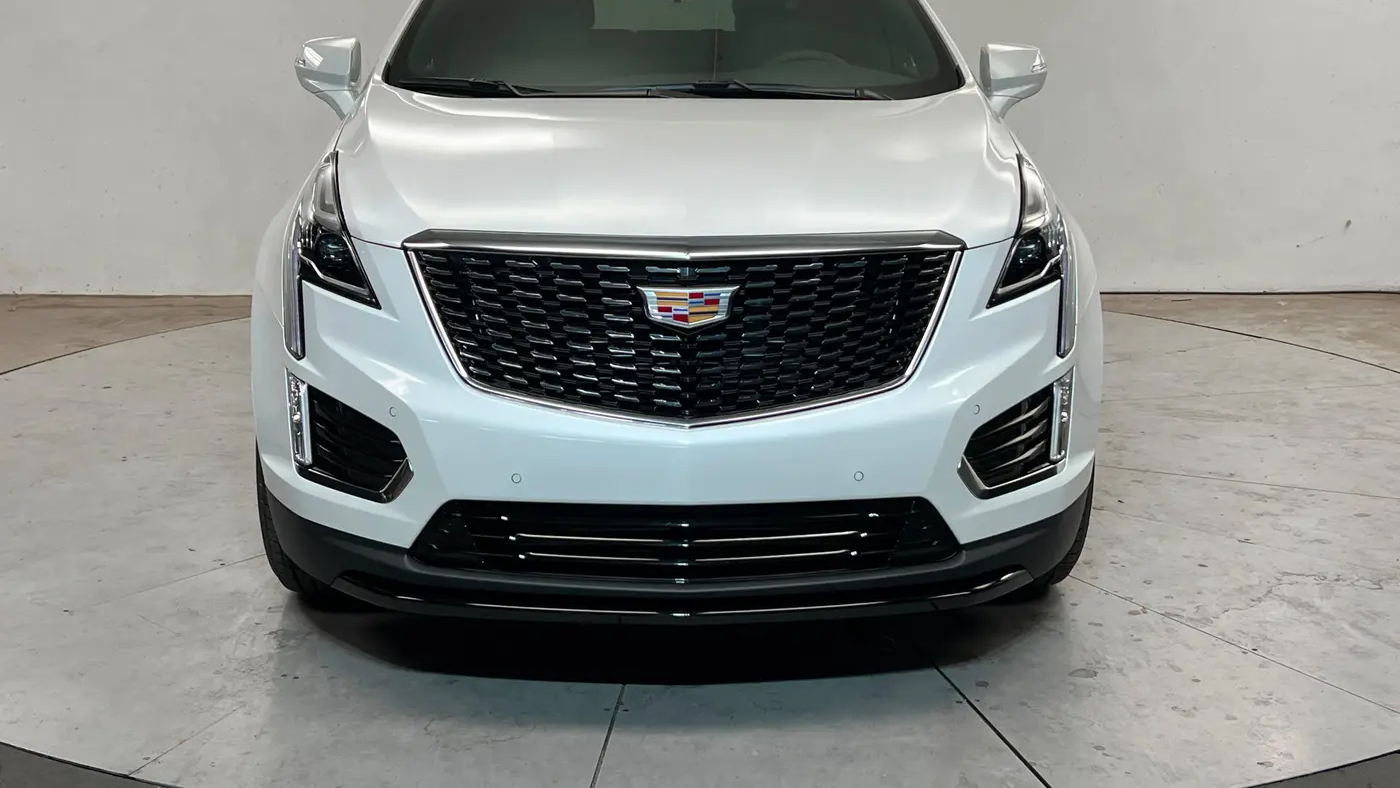 2026 Cadillac XT5 Luxury