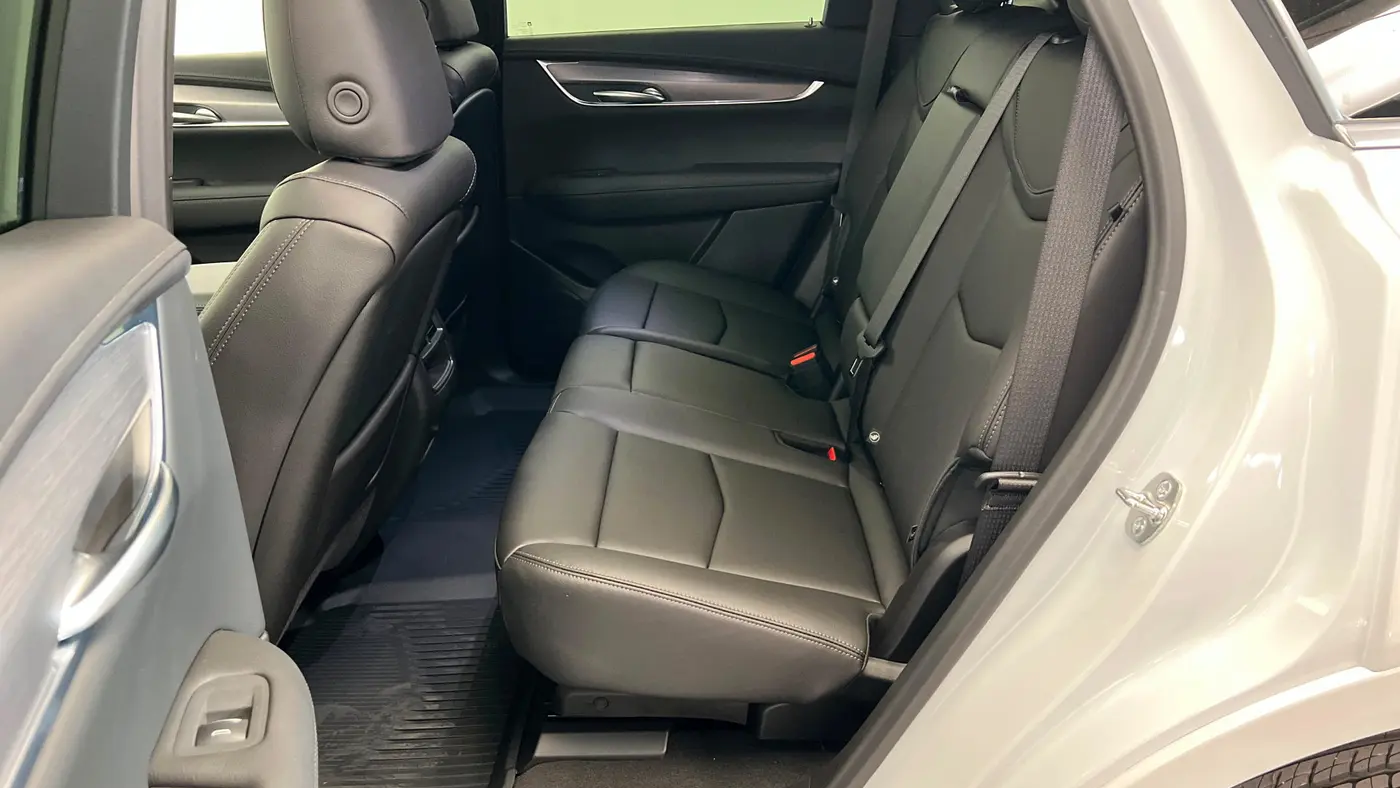 2026 Cadillac XT5 Luxury