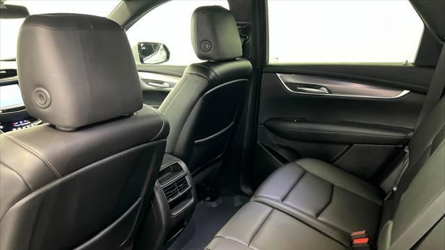 2025 Cadillac XT5 Luxury