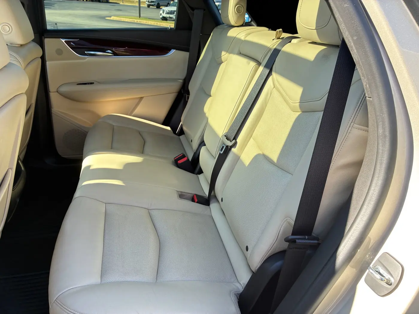2017 Cadillac XT5 - $17,400
