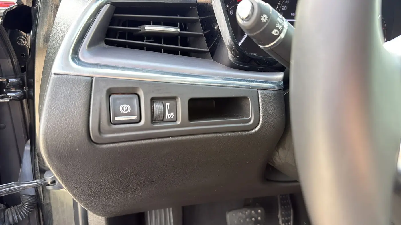 2017 Cadillac XT5 Luxury