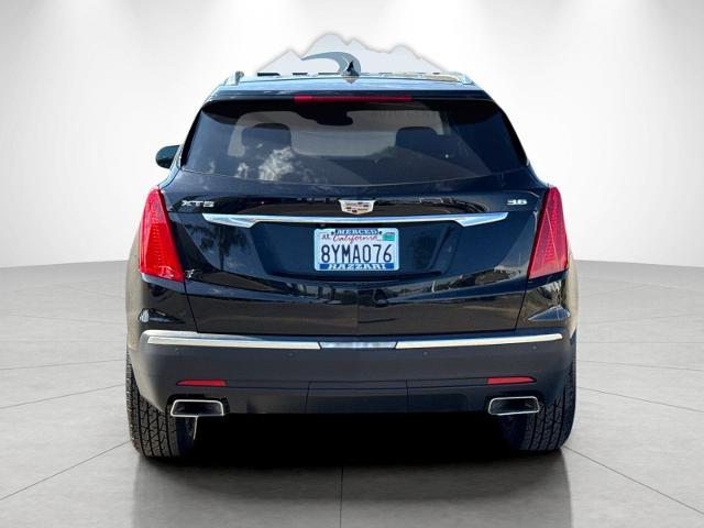 2017 Cadillac XT5 - $14,000