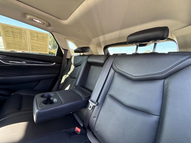 2017 Cadillac XT5 - $14,000