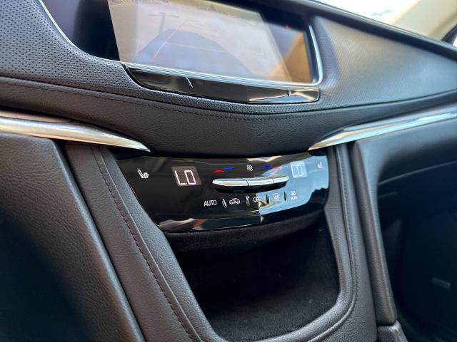 2017 Cadillac XT5 - $14,000