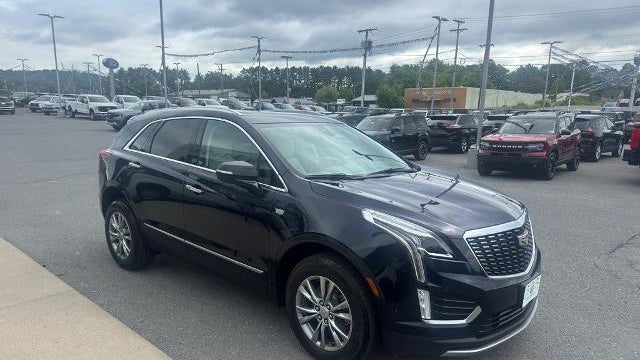 2022 Cadillac XT5 Premium Luxury