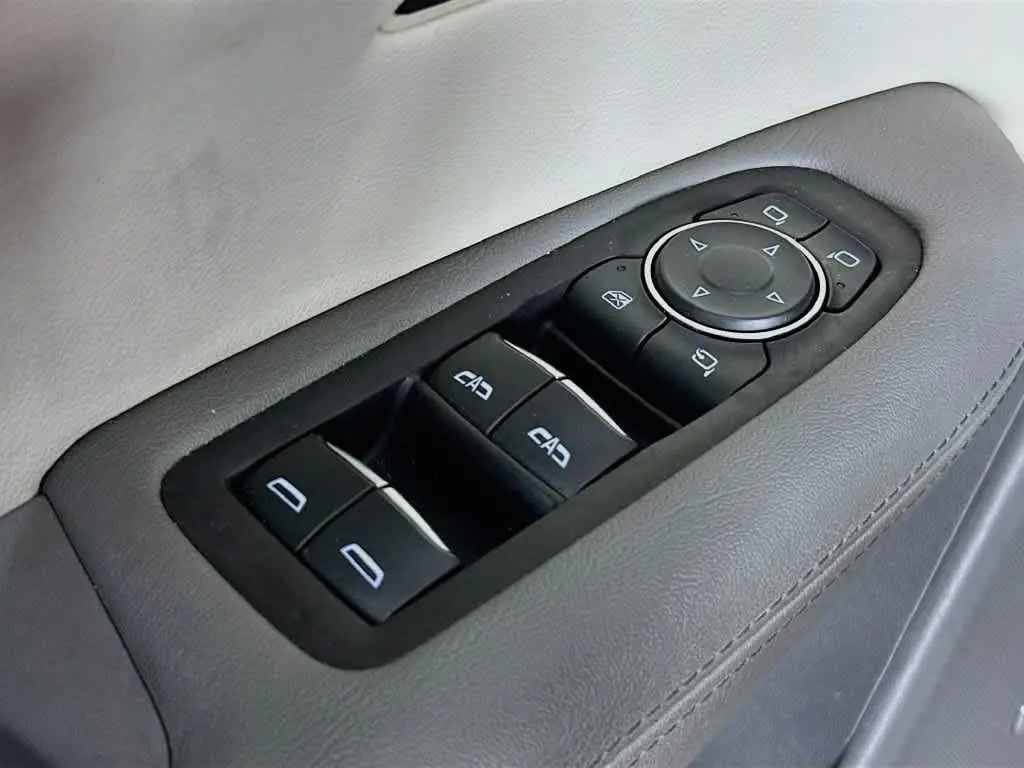 2021 Cadillac XT5 - $19,866