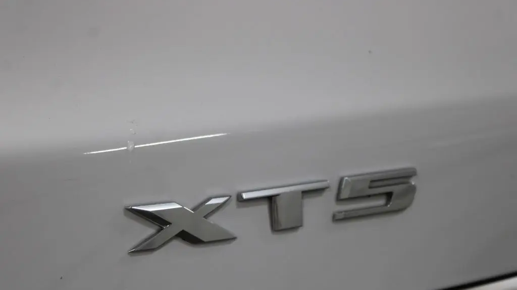 2024 Cadillac XT5 Premium Luxury
