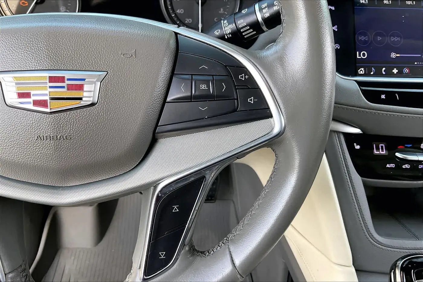 2020 Cadillac XT5 - $23,011