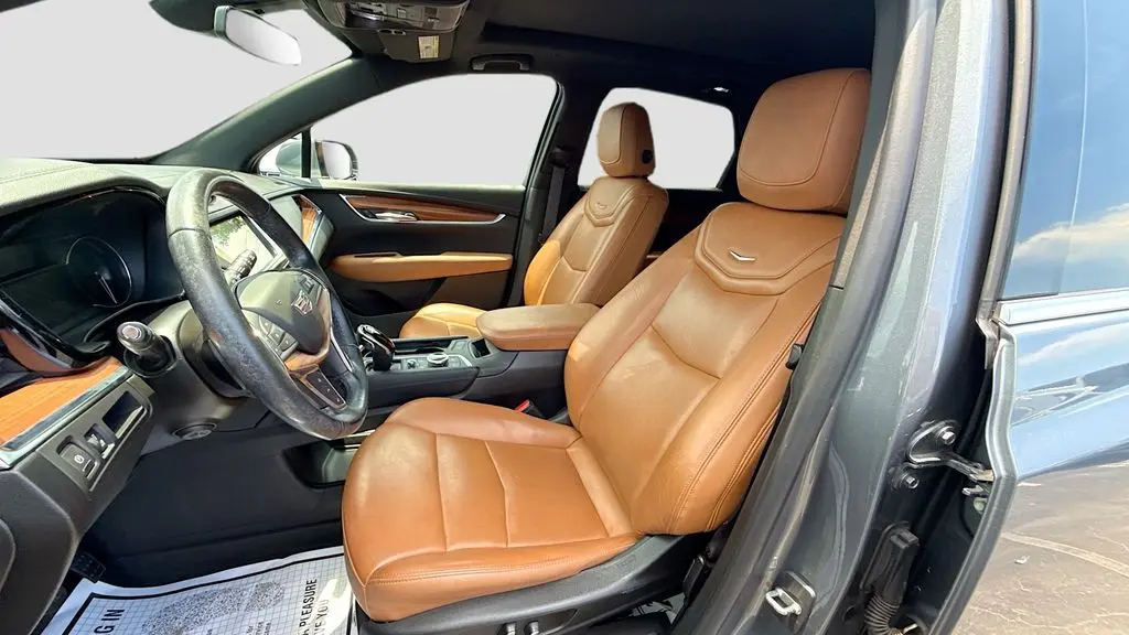 2021 Cadillac XT5 Premium Luxury