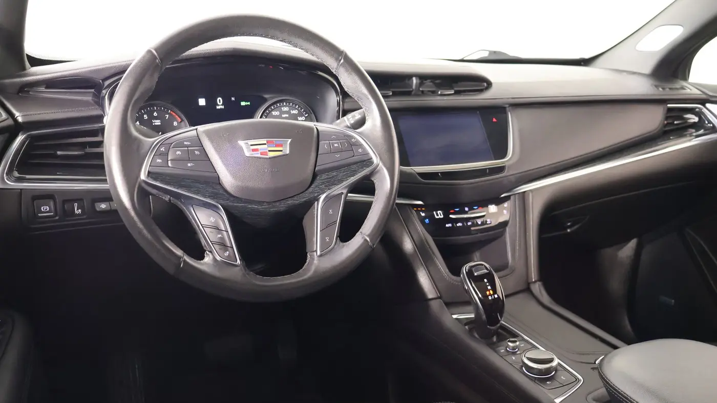 2022 Cadillac XT5 Premium Luxury