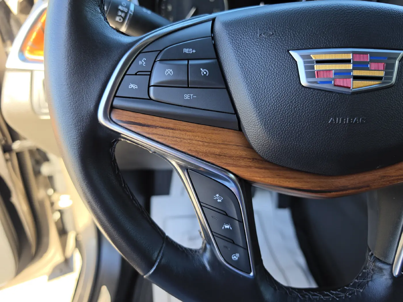 2023 Cadillac XT5 - $30,628