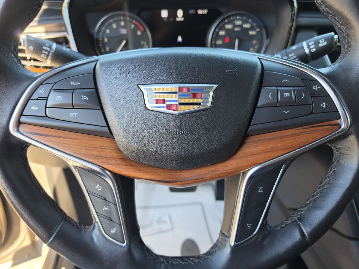 2023 Cadillac XT5 - $30,628