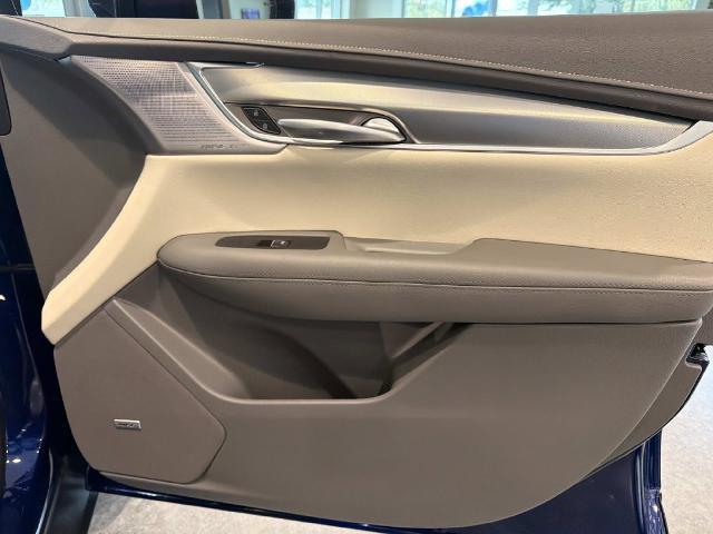 2025 Cadillac XT5 - $40,880