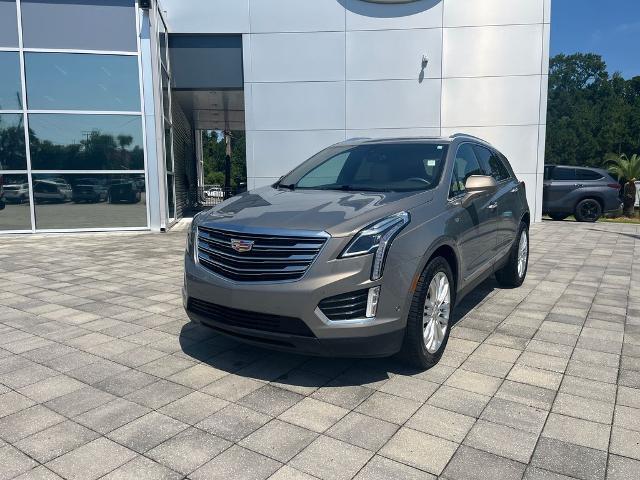 2017 Cadillac XT5 Premium Luxury — photo 1 of 24