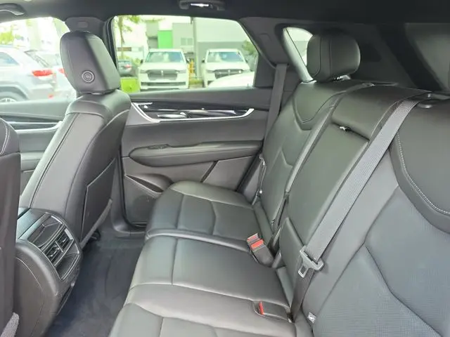 2023 Cadillac XT5 - $26,990