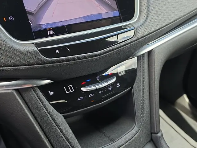 2023 Cadillac XT5 - $26,990