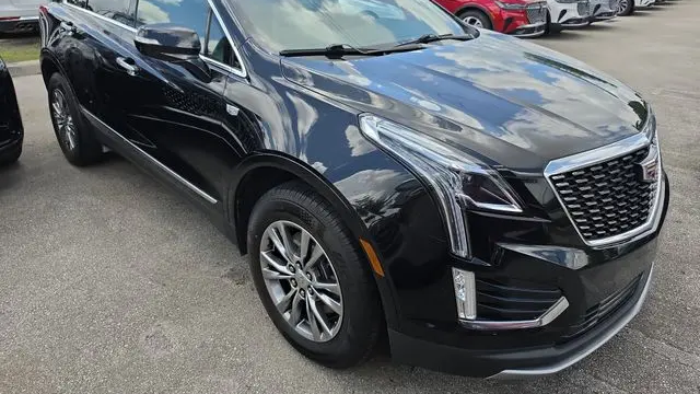 2023 Cadillac XT5 Premium Luxury