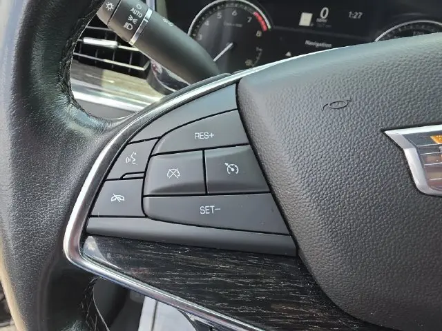 2023 Cadillac XT5 - $26,990