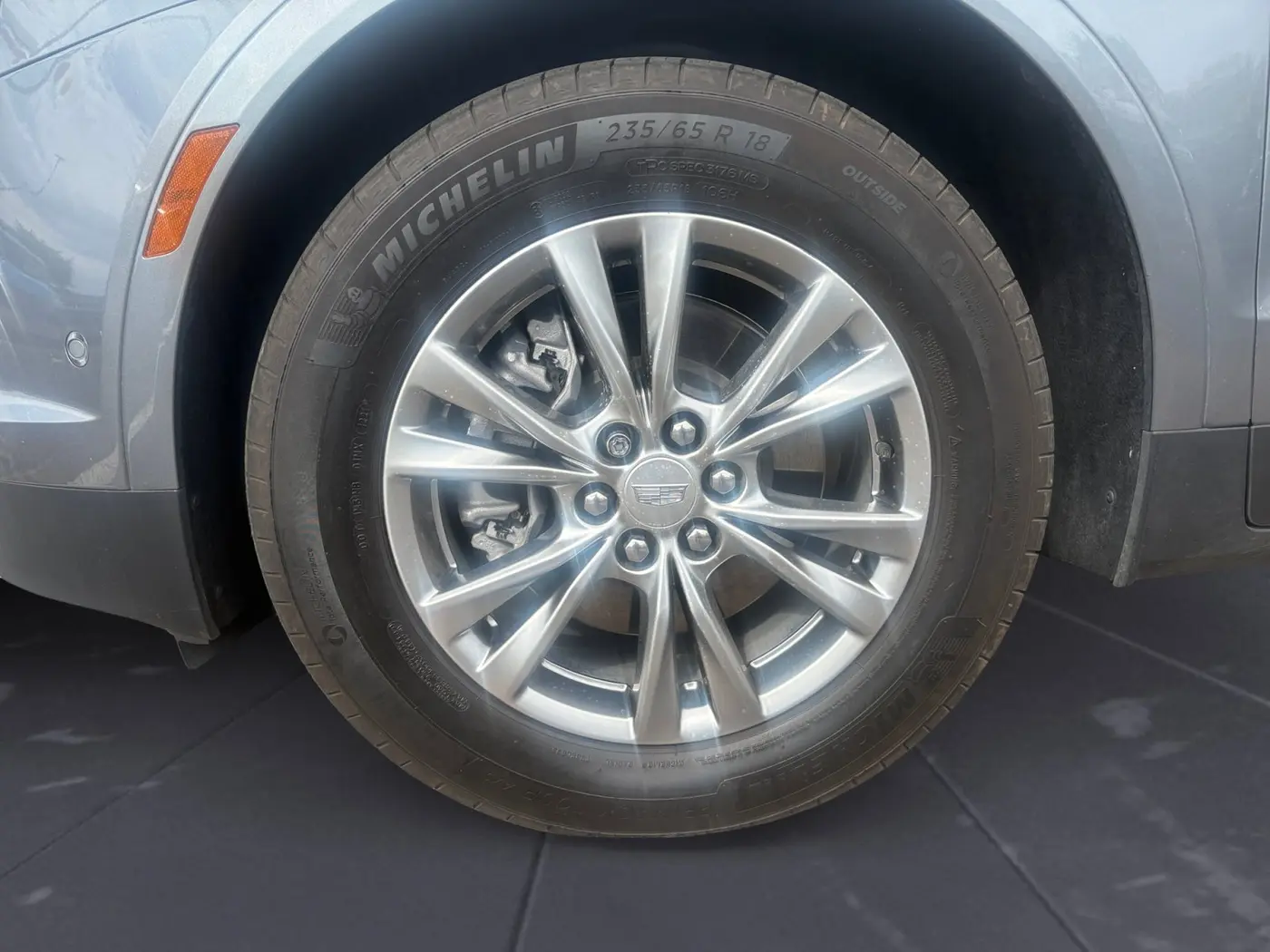 2022 Cadillac XT5 - $33,581
