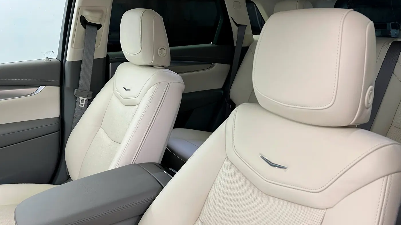 2026 Cadillac XT5 Premium Luxury
