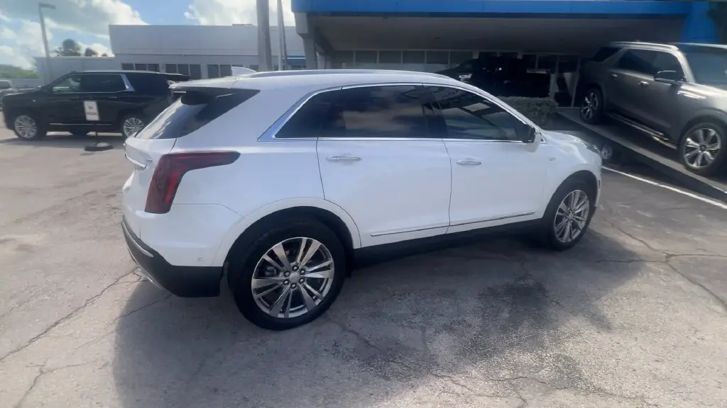 2024 Cadillac XT5 - $38,980