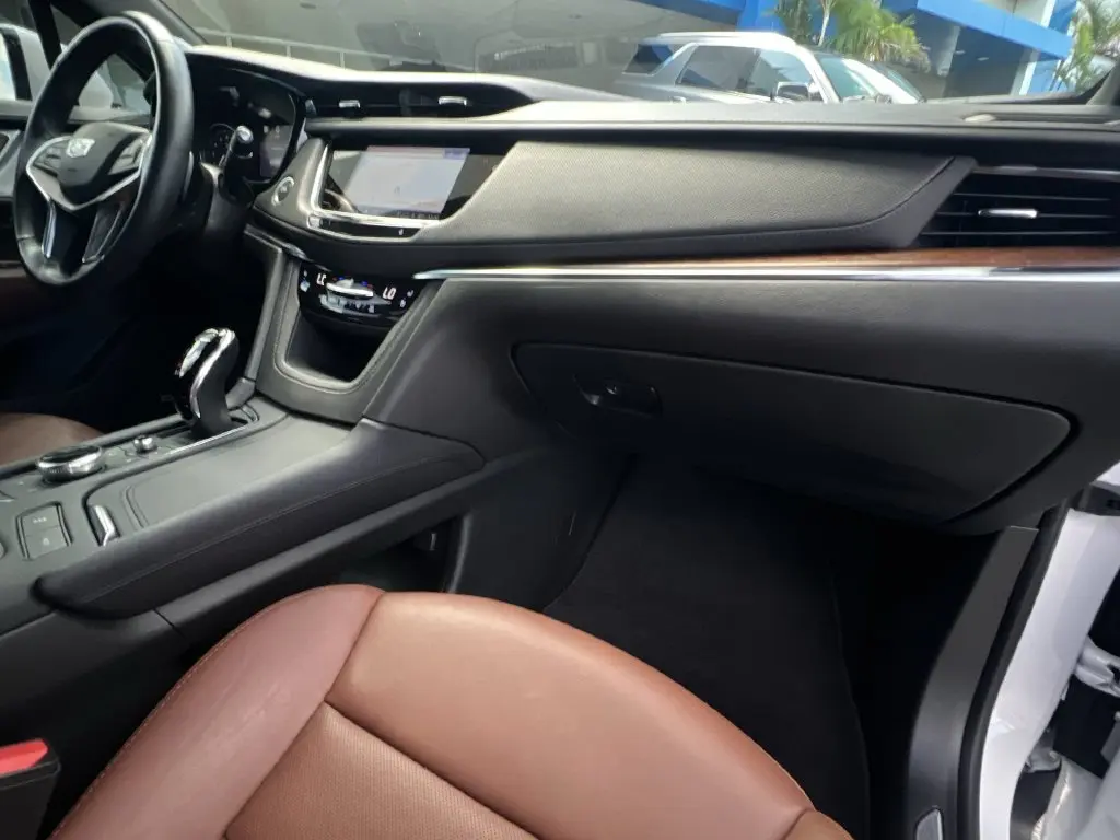 2024 Cadillac XT5 - $38,980
