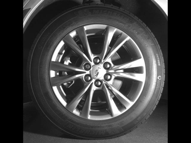 2022 Cadillac XT5 - $25,454
