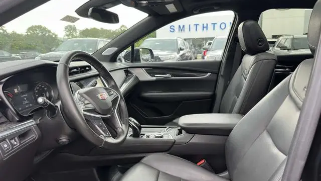 2020 Cadillac XT5 Premium Luxury